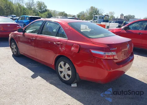 2007 Toyota Camry Le z USA, uszkodzony, nr VIN JTNBE46K773022589